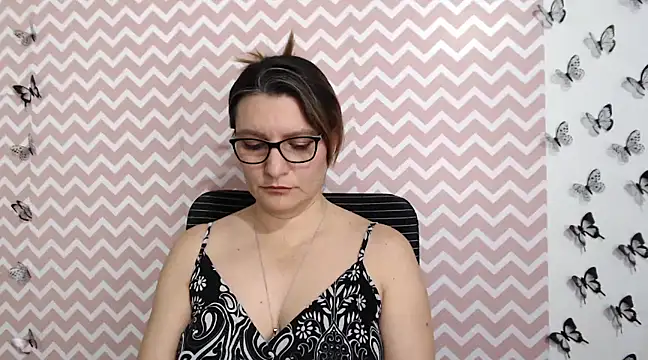 Snapshot of Amie_Adams82_ chatting on 02-03-25, 04:10 Amie Adams82 online show from 02-03-25, 04:10