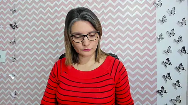 Snapshot of Amie_Adams82_ chatting on 02-22-25, 08:31 Amie Adams82 online show from 02-22-25, 08:31