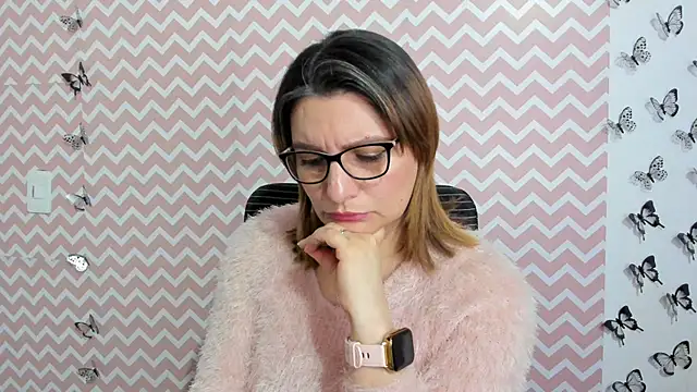 Snapshot of Amie_Adams82_ chatting on 02-24-25, 08:03 Amie Adams82 online show from 02-24-25, 08:03