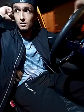 Snapshot of mosmar_20 chatting on 12-27-24, 05:20 mosmar 20 online show from 12-27-24, 05:20