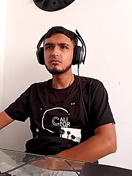 Snapshot of mosmar_20 chatting on 03-12-25, 03:18 mosmar 20 online show from 03-12-25, 03:18