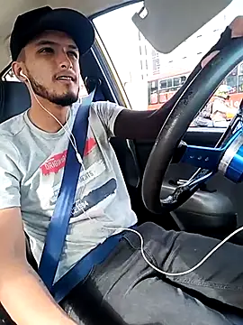 Snapshot of mosmar_20 chatting on 03-19-25, 01:18 mosmar 20 online show from 03-19-25, 01:18