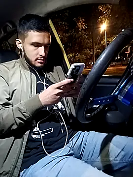 Snapshot of mosmar_20 chatting on 09-13-25, 03:06 mosmar 20 online show from 09-13-25, 03:06