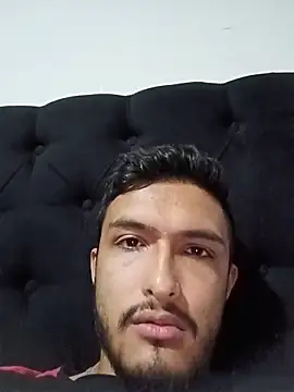 Snapshot of mosmar_20 chatting on 10-24-25, 01:24 mosmar 20 online show from 10-24-25, 01:24