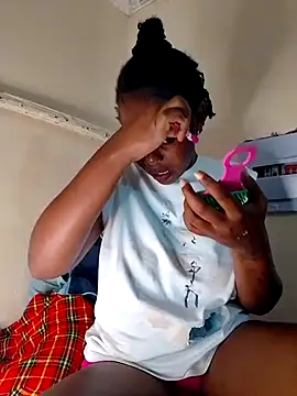 pretty-eyes23 online show from 09-29-25, 09:36