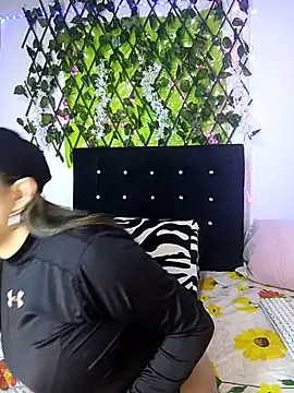 any mour online show from 02-01-26, 02:37