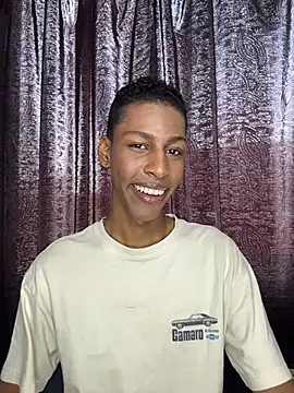 maiki18  online show from 04-10-26, 04:55