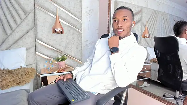 JamesParck online show from 01-10-25, 12:15