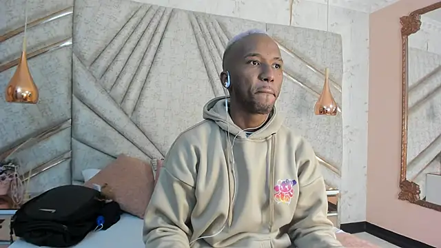 JamesParck online show from 02-08-25, 11:01