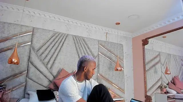 JamesParck online show from 02-08-25, 05:08