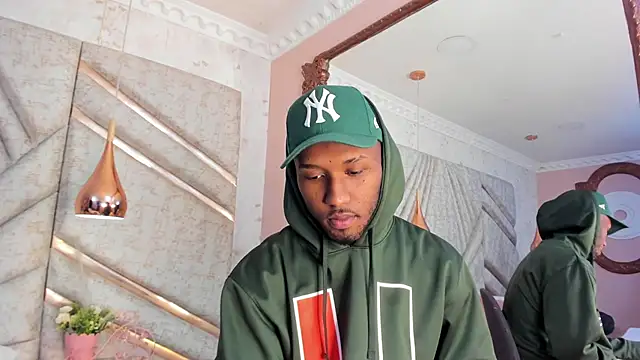 JamesParck online show from 03-12-25, 12:04