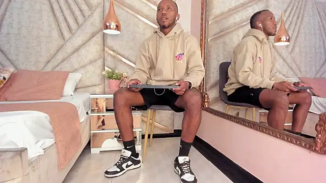 JamesParck online show from 03-16-25, 12:33