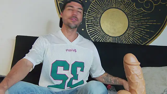 Adam MillanFF online show from 01-12-26, 08:58