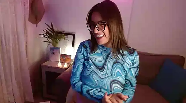 Nicole white 11 online show from 03-14-25, 01:37