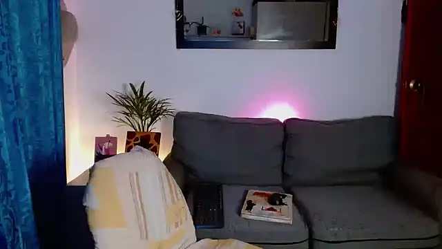 Nicole white 11 online show from 09-18-25, 12:34