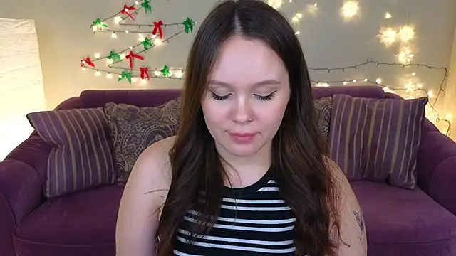 Snapshot of miki_miki_cutie_ chatting on 12-22-24, 05:23 miki miki cutie online show from 12-22-24, 05:23