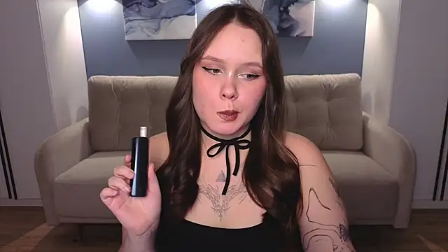 Snapshot of miki_miki_cutie_ chatting on 03-15-25, 08:10 miki miki cutie online show from 03-15-25, 08:10