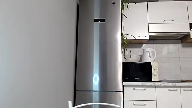 SierraSky  online show from 03-11-25, 06:08