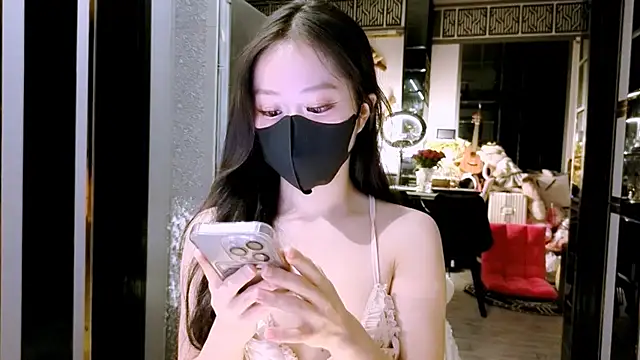 Snapshot of Martha_99 chatting on 11-12-25, 12:16 Martha 99 online show from 11-12-25, 12:16