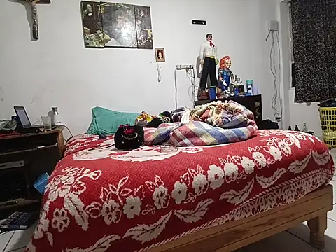 Snapshot of jperezofficial1 chatting on 12-03-25, 06:43 jperezofficial1 online show from 12-03-25, 06:43