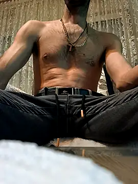 Cirkon1984 online show from 02-21-25, 03:10