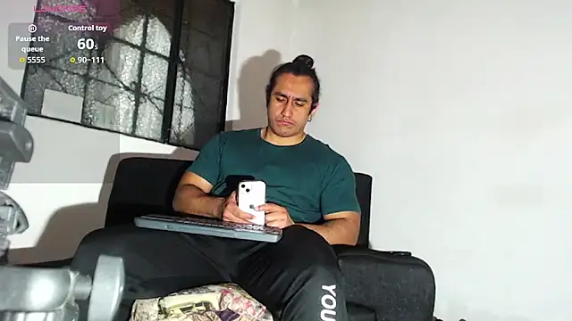 willian m777 online show from 02-05-26, 03:00