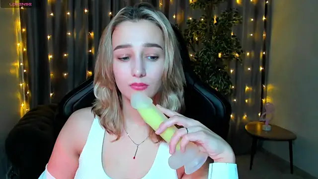 Sinty Noria online show from 01-16-25, 11:37