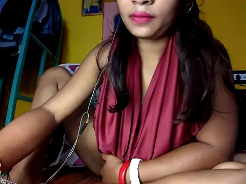 Snapshot of cutesoma2 chatting on 03-09-25, 05:06 cutesoma2 online show from 03-09-25, 05:06