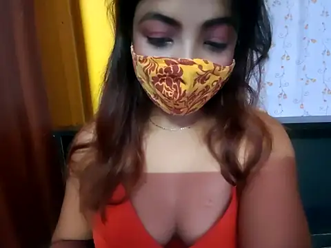 Snapshot of cutesoma2 chatting on 10-08-25, 06:27 cutesoma2 online show from 10-08-25, 06:27