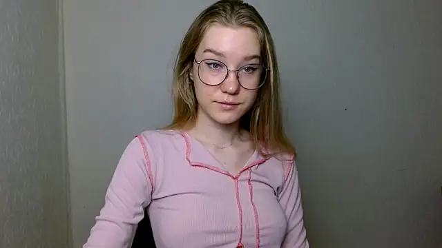 cindi hot online show from 12-04-25, 11:08