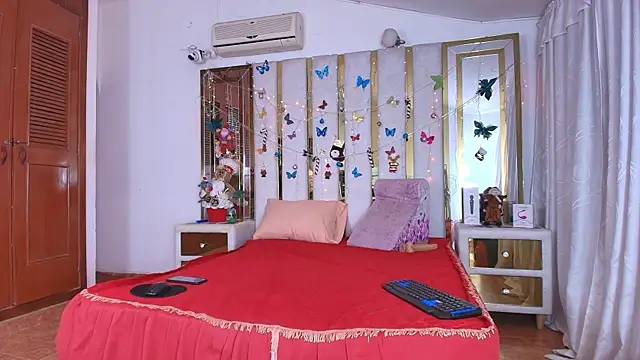 AnyelaGitanaMature online show from 12-14-25, 03:34