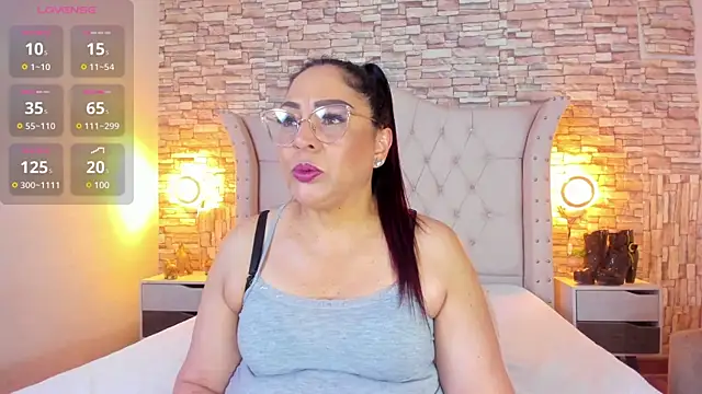 Gina Myers online show from 02-25-25, 12:34