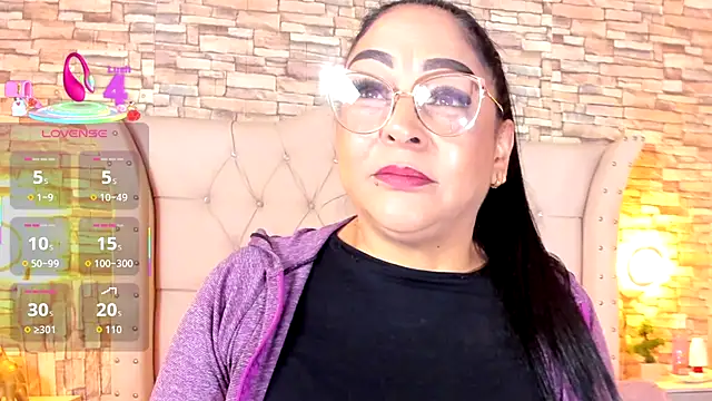 Gina Myers online show from 09-17-25, 01:57