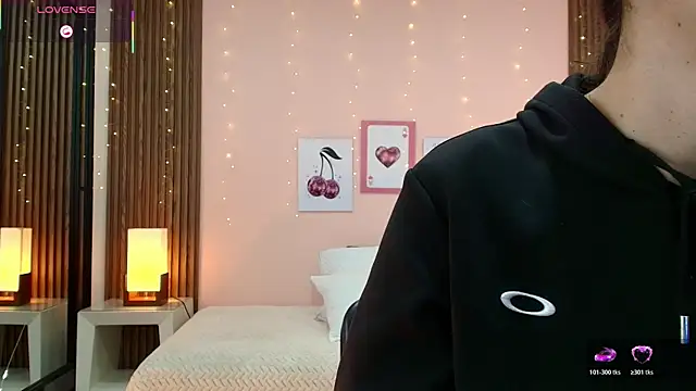 alina martinelli online show from 04-10-26, 11:59