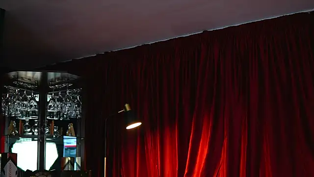 Snapshot of Evelyn_Evyyy chatting on 03-10-25, 07:18 Evelyn Evyyy online show from 03-10-25, 07:18