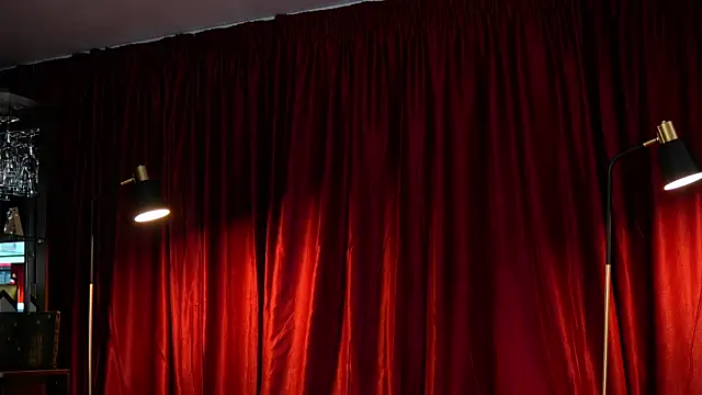 Snapshot of Evelyn_Evyyy chatting on 03-12-25, 07:17 Evelyn Evyyy online show from 03-12-25, 07:17