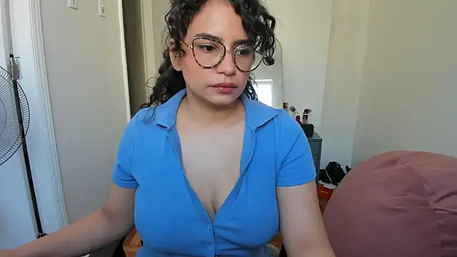 cinnamon rosa online show from 02-06-25, 09:49