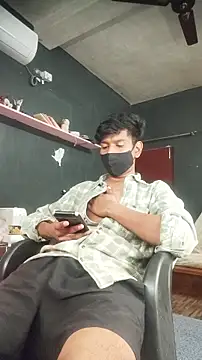 Snapshot of richardjames95 chatting on 01-15-26, 07:17 richardjames95 online show from 01-15-26, 07:17