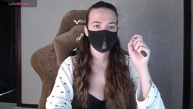 BlackM00n8 online show from 10-02-25, 09:27