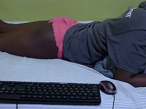 QUEEN-LIZ online show from 11-09-25, 06:17