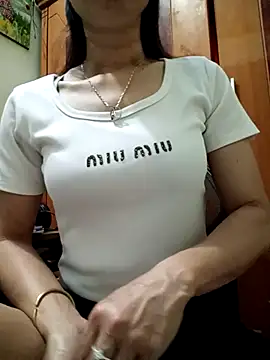 YunLem online show from 03-06-25, 01:05