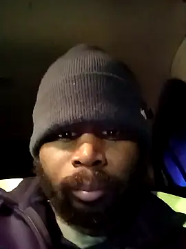 Snapshot of goodboybaddaddy chatting on 12-10-24, 02:05 goodboybaddaddy online show from 12-10-24, 02:05