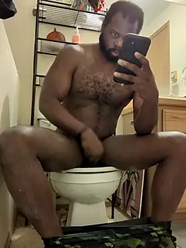 Snapshot of goodboybaddaddy chatting on 12-15-24, 11:55 goodboybaddaddy online show from 12-15-24, 11:55