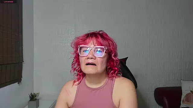 Layla castilloo online show from 03-20-25, 08:08