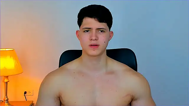 Hazzan Velez online show from 02-19-25, 01:18