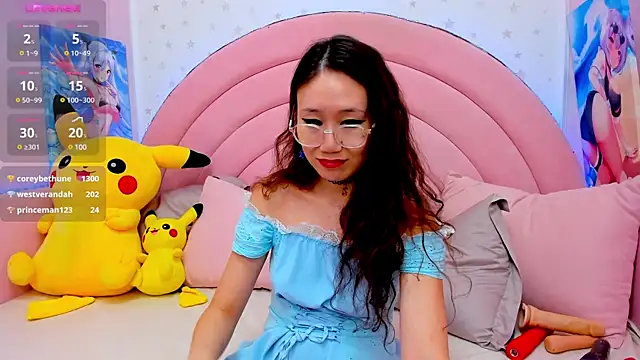 Snapshot of Nao__Chan_ chatting on 02-14-25, 08:10 Nao Chan online show from 02-14-25, 08:10