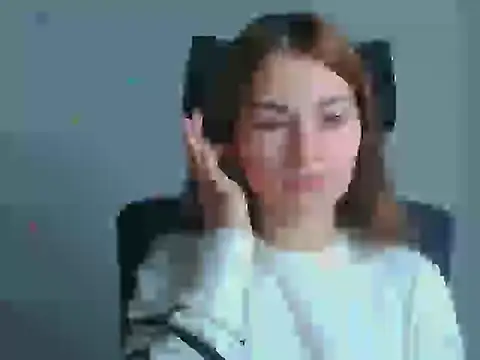 Loon Amore online show from 10-11-25, 05:50