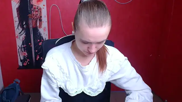 Gabriellagirl online show from 12-22-25, 07:05