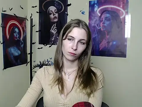 StrangerGi online show from 10-11-25, 05:17