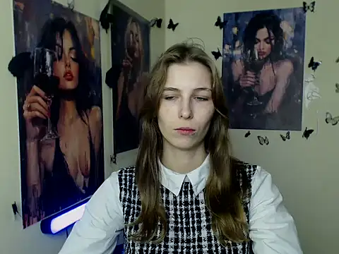 StrangerGi online show from 10-26-25, 07:47